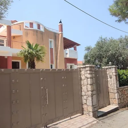 Villa Demy *
